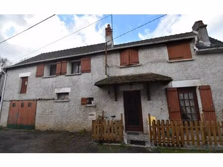 immeuble cosne-cours-sur-loire 108 m² t-5 à vendre  55 000 €