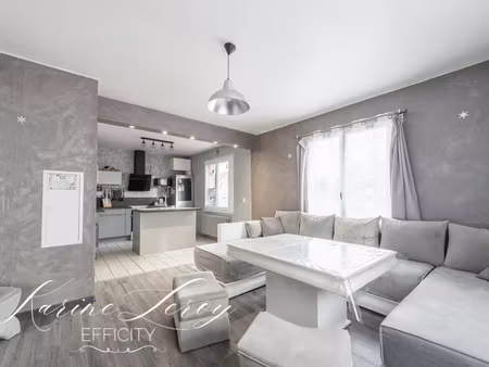 maison 5 pièces - 94 m²