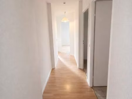 location appartement 3 pièces 81 m² à limeil-brévannes (94450)
