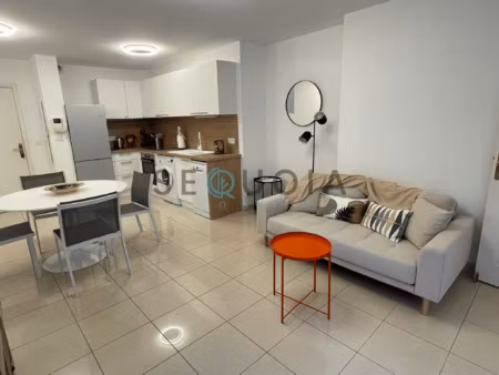 2 pièces vide - antibes centre