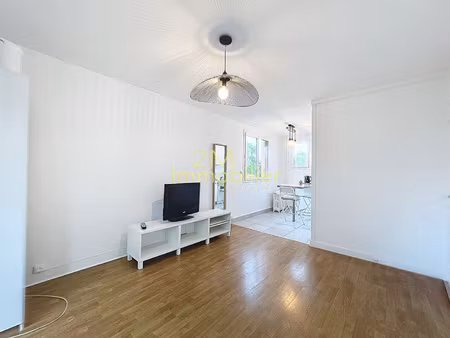 location appartement 4 pièces meublé avec garage - quartier