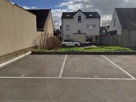 vente parking undefined m²