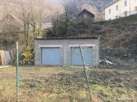 garage de 45m2 avec terrain 945m2