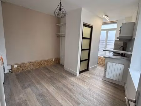 studio 17m2 rénové à neuf - malzeville