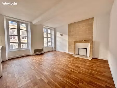 appartement 1 pièce 28 m²