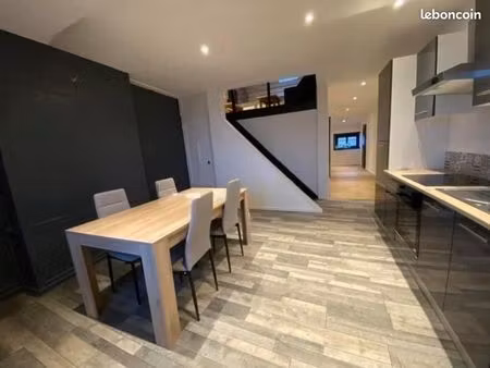 location t3 meublé - rénové et lumineux - coligny centre