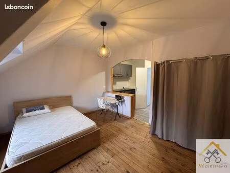 studio 1 pièce 26 m²