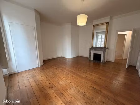 appartement 4 pièces 130 m²