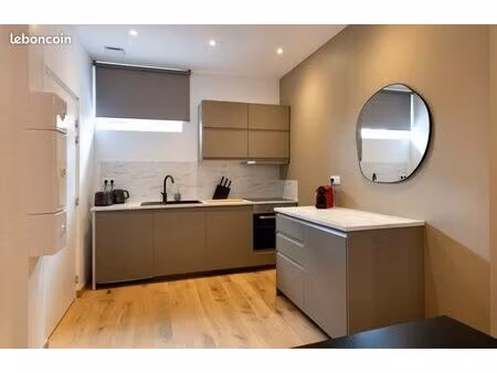 ◊ f2 entièrement rénové – place de la république – metz centre