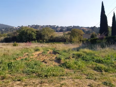 vente terrain 477 m² à pierrefeu-du-var (83390)  167 000 €