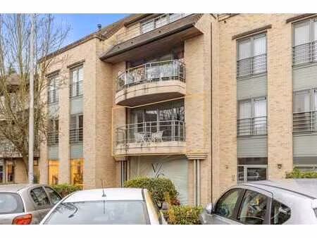 instapklaar appartement op topligging in deerlijk