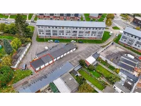 a vendre : lot de 4 garages pour un investissement simple