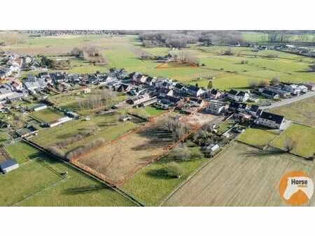 bambrugge – landelijke woning met weide en schuur