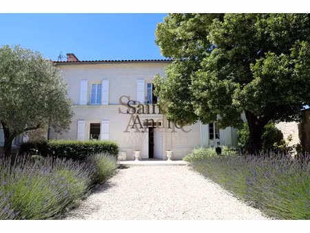 vente locaux professionnels 8 pièces 390 m² à angouleme (16000)  997 500 €