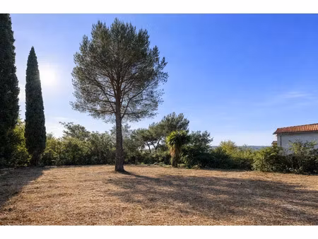 vente terrain 429 m² à toulon (83000)  205 000 €