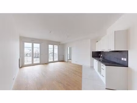 bel appartement 2 pièces à louer