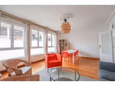 location appartement 3 pièces meublé à nantes (44000) : à louer 3 pièces meublé / 80m² nan