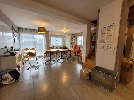 vente maison à châteaugiron (35410) : à vendre / 104m² châteaugiron