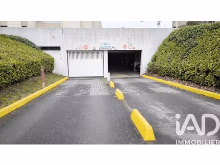 vente parking 11 m² à villiers-le-bel (95400)  9 000 €