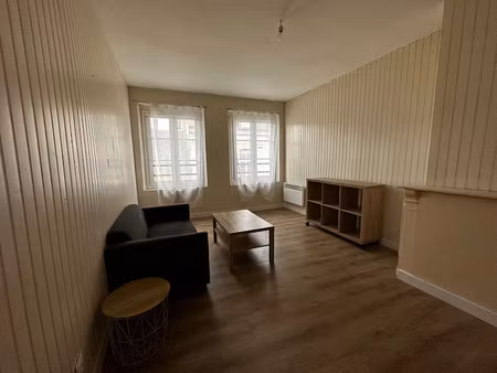 location meublée appartement 2 pièces 40.42 m² à bolbec (76210)  345 €