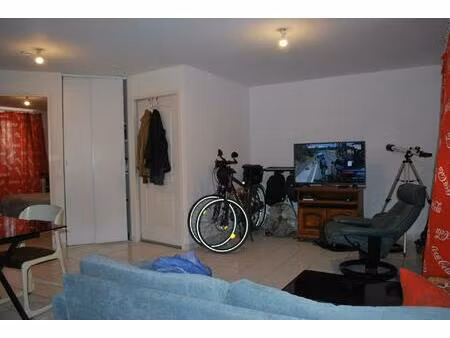 très bel appartement avec son locataire