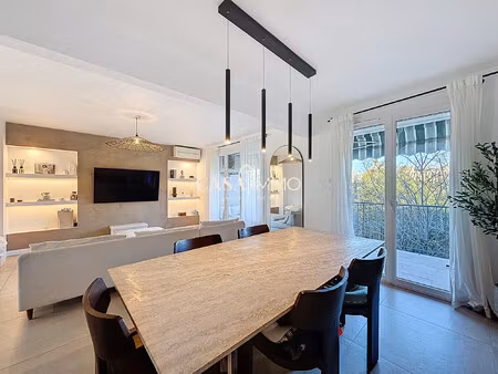 le pradet centre - apt t3/4 de 78m2 - terrasse - loggia - parkin