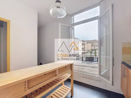 t2 avec terrasse au calme  voiron centre