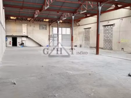 local d'activités 760m2 à vendre bezons