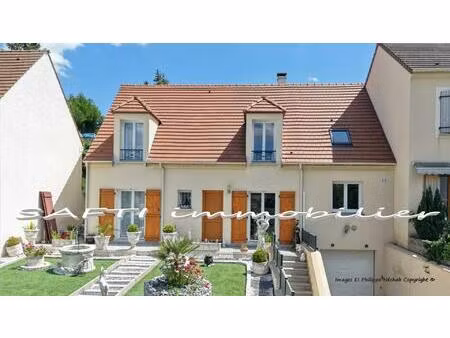 maison contemporaine 164m2 - 5 chambres - dont un studio t2 indépendant – garage – véranda