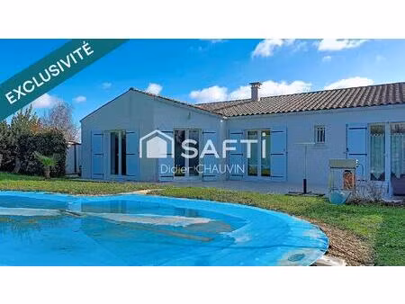 maison plain pied avec de beaux volumes.