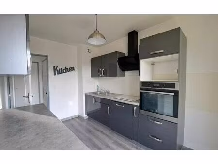 location appartement  101.69 m² t-5 à saran  1 057 €
