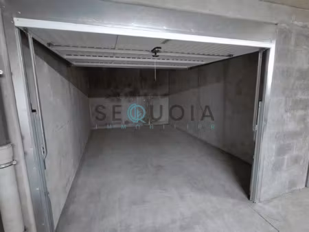 antibes hauteurs - garage fermé