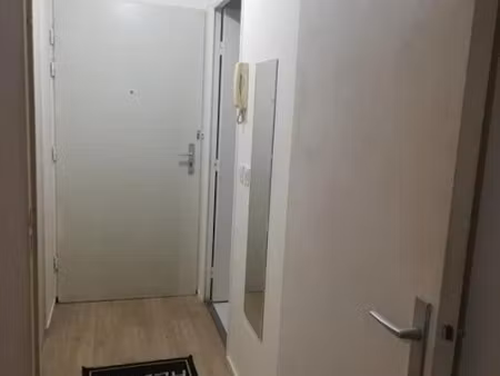 location meublée appartement 2 pièces 34 m² à saint-denis (93200)  750 €