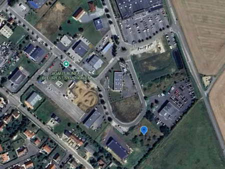 terrain pour activités commerciales ou artisanales