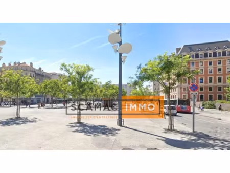 local commercial de 316m²