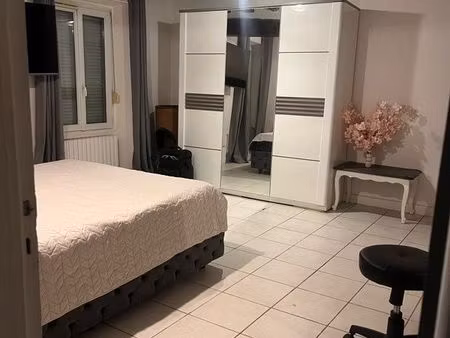 appartement t2 – env. 50m²  loyer 750 / mois charges comprises