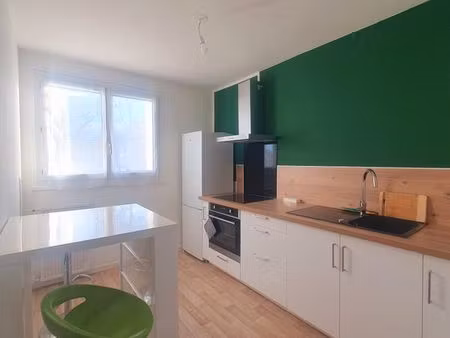 t2 meublé 50 m² + parking + cave – 860 cc – orléans