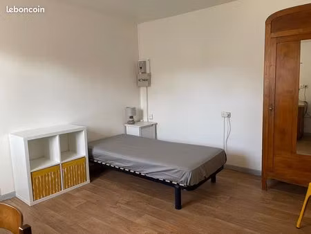 studio meublé 25 m²