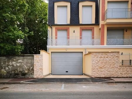 place de parking à louer