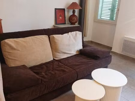 loue beau studio 30 m2