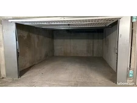 derniers box fermés disponibles à la location - sans frais d'agence