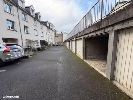 parking / box de rangement 12m² résidence sécurisée