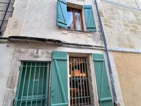 maison de ville arles roquette location annuelle