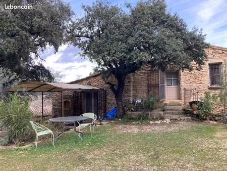à louer la bastidonne dans mas provençal maison de charme meublée t3