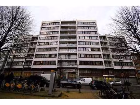 appartement trois chambres avec parking inclus