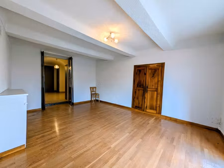 maison de ville pour rénovation.