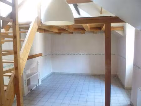 location appartement t1 à nantes centre ville (44000) : à louer t1 / 24m² nantes centre vi