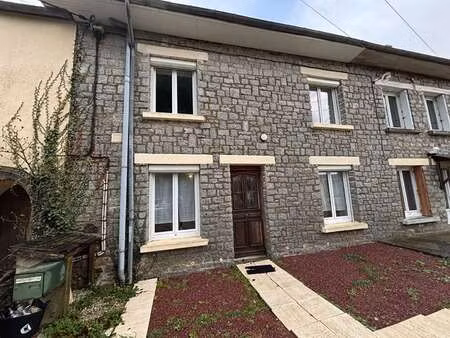 location appartement 3 pièces à broons (22250) : à louer 3 pièces / 70m² broons