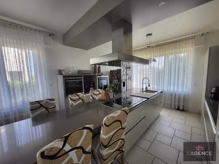 en vente maison 166 m² – 420 000 € |haucourt-moulaine