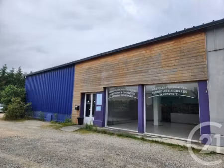 location locaux professionnels à auterive (31190)  16 800 €